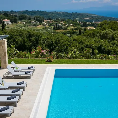 Luxury Philoxenia Villa Lakíthra