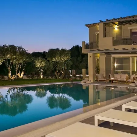 Luxury Philoxenia Villa Lakíthra