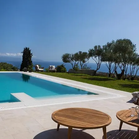 Luxury Philoxenia Βίλα *